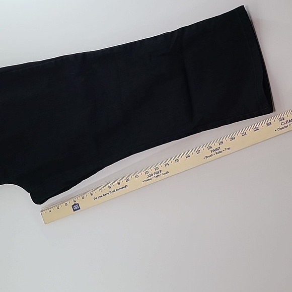 CHICO'S Platinum Denim Black Stretch Crop Jeans - Size 16 - Picture 13 of 13